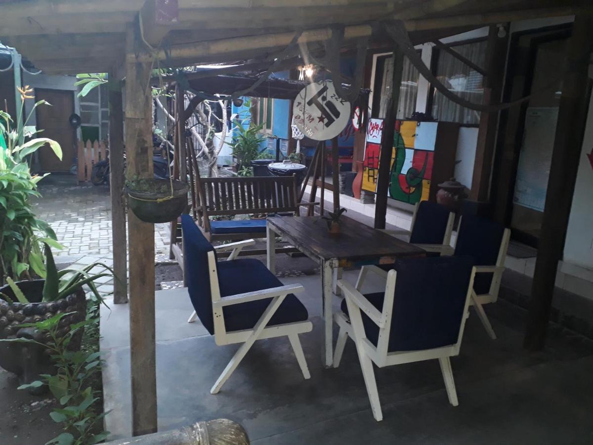 Arjuna Garden Homestay Yogyakarta Exterior photo