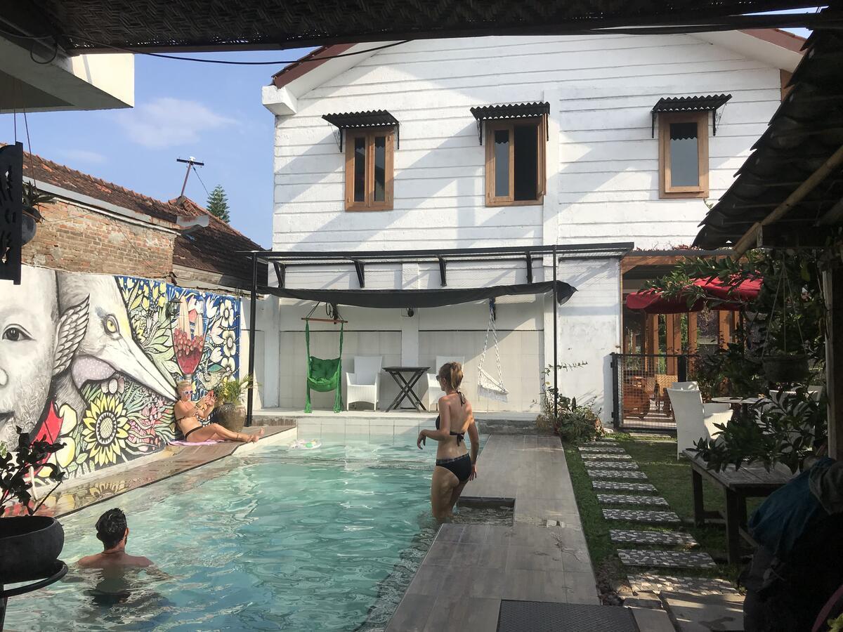 Arjuna Garden Homestay Yogyakarta Exterior photo