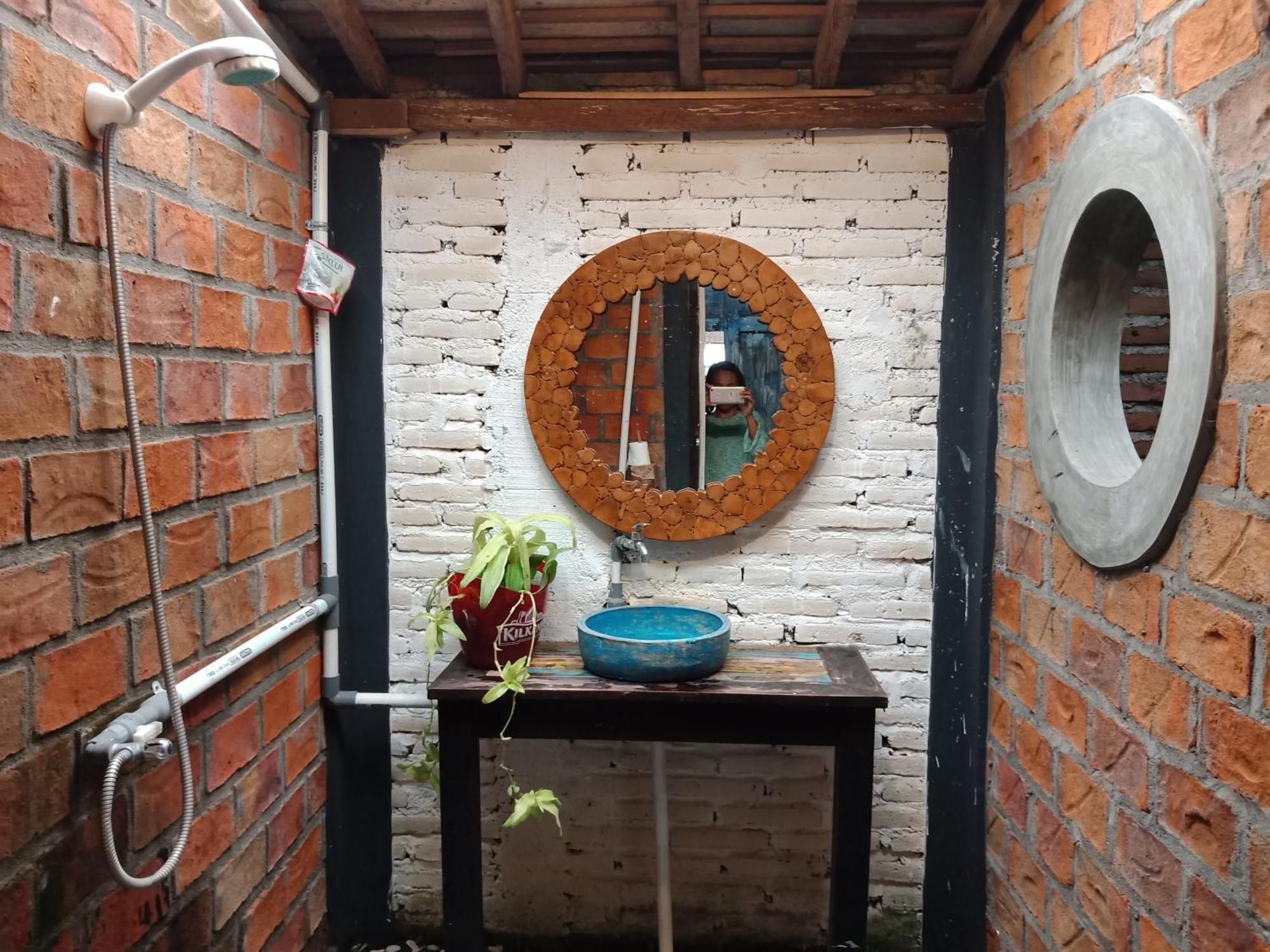 Arjuna Garden Homestay Yogyakarta Exterior photo