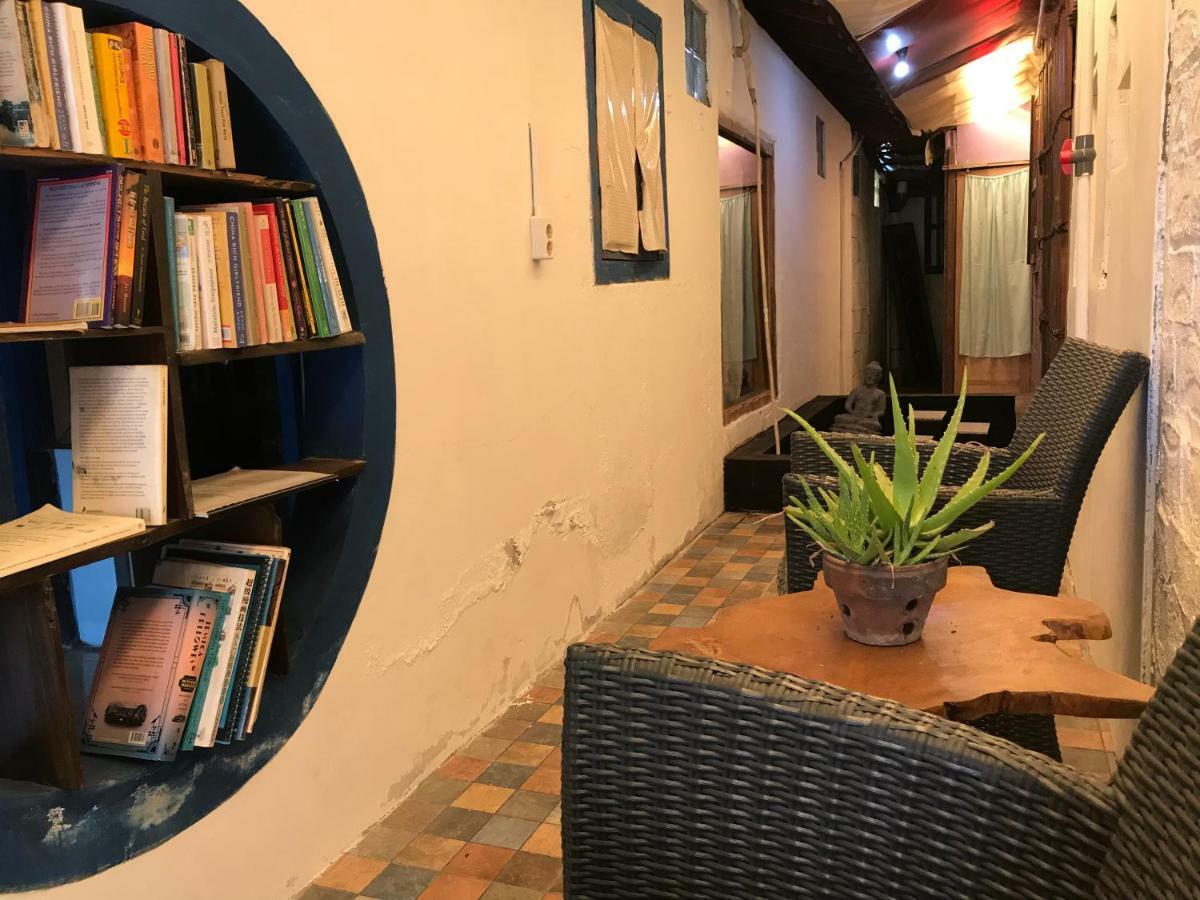 Arjuna Garden Homestay Yogyakarta Exterior photo