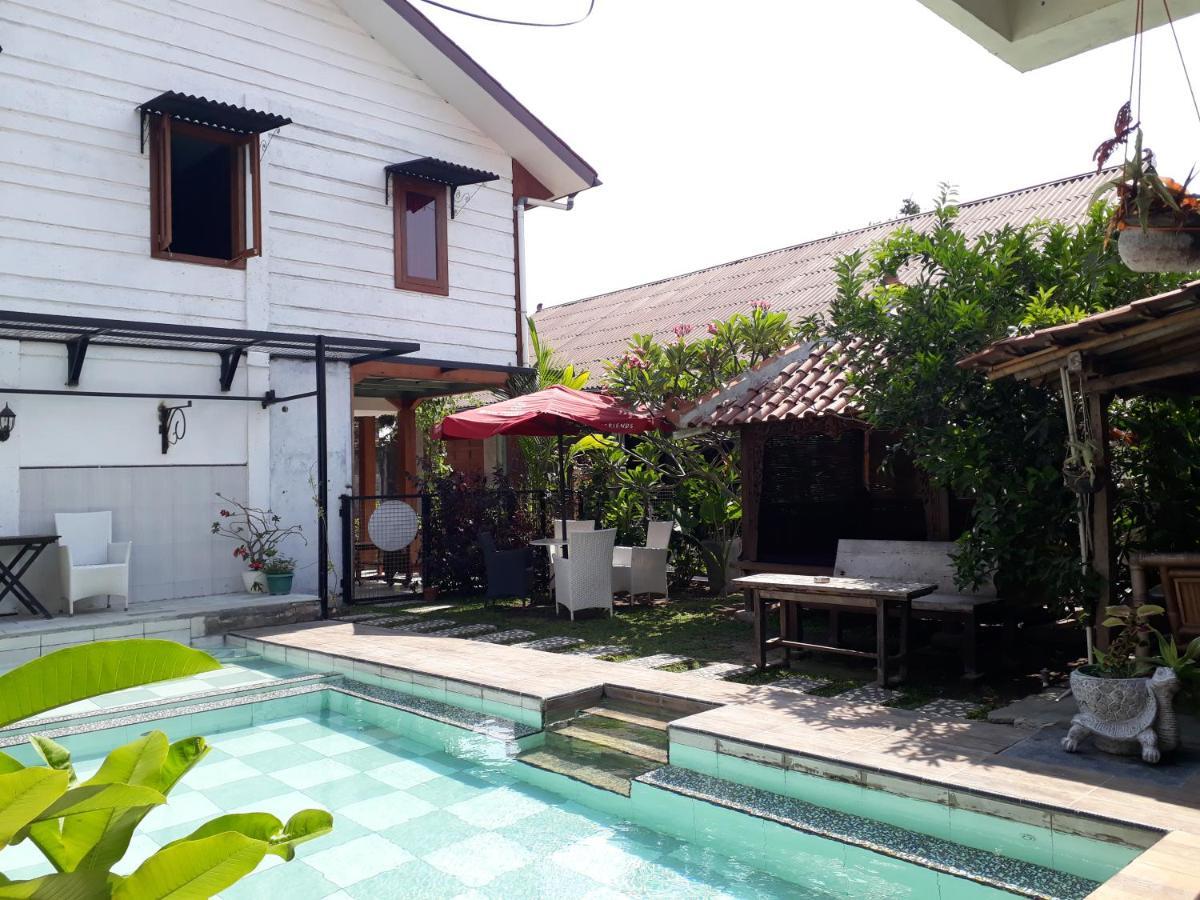 Arjuna Garden Homestay Yogyakarta Exterior photo