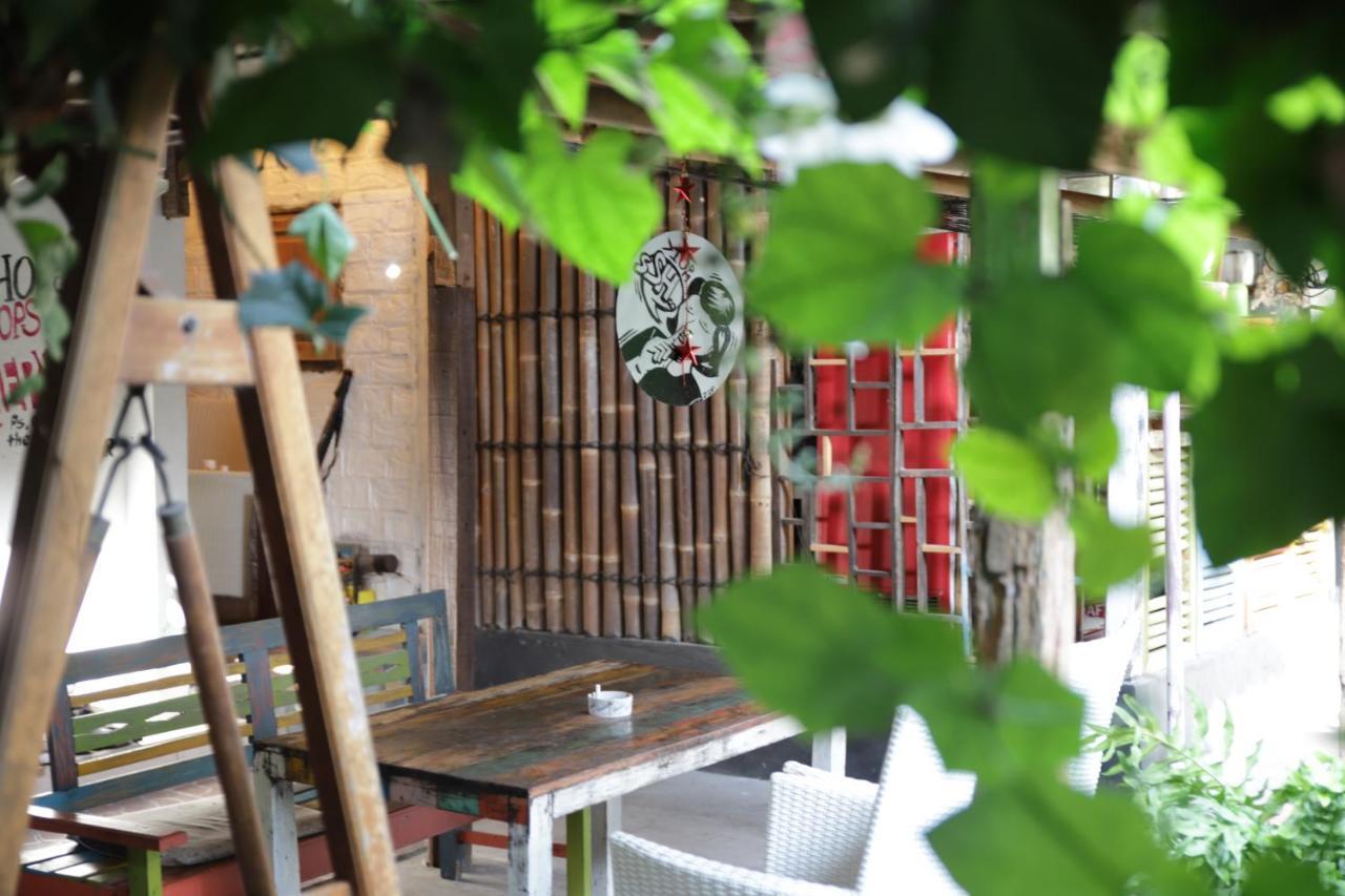 Arjuna Garden Homestay Yogyakarta Exterior photo